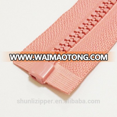 2017 5# plastic o/e zipper for plastik